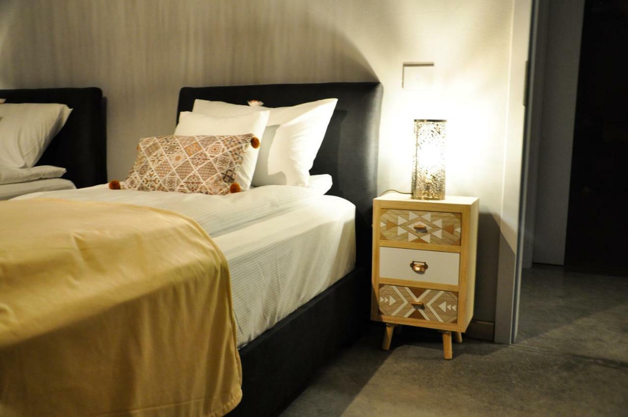 Rubio Residence - Accmonia Luxury Apartment Arad Eksteriør billede